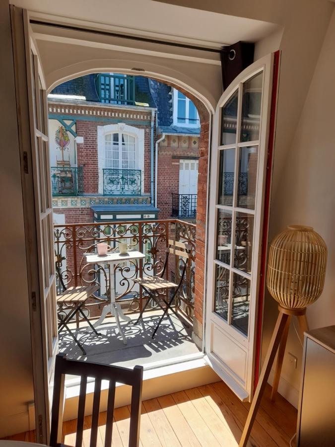 Charmante Villa plein SUD 50m de la plage - Balcon vue latérale sur Mer Mers-les-Bains Esterno foto