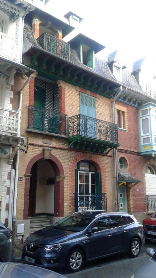 Charmante Villa plein SUD 50m de la plage - Balcon vue latérale sur Mer Mers-les-Bains Esterno foto
